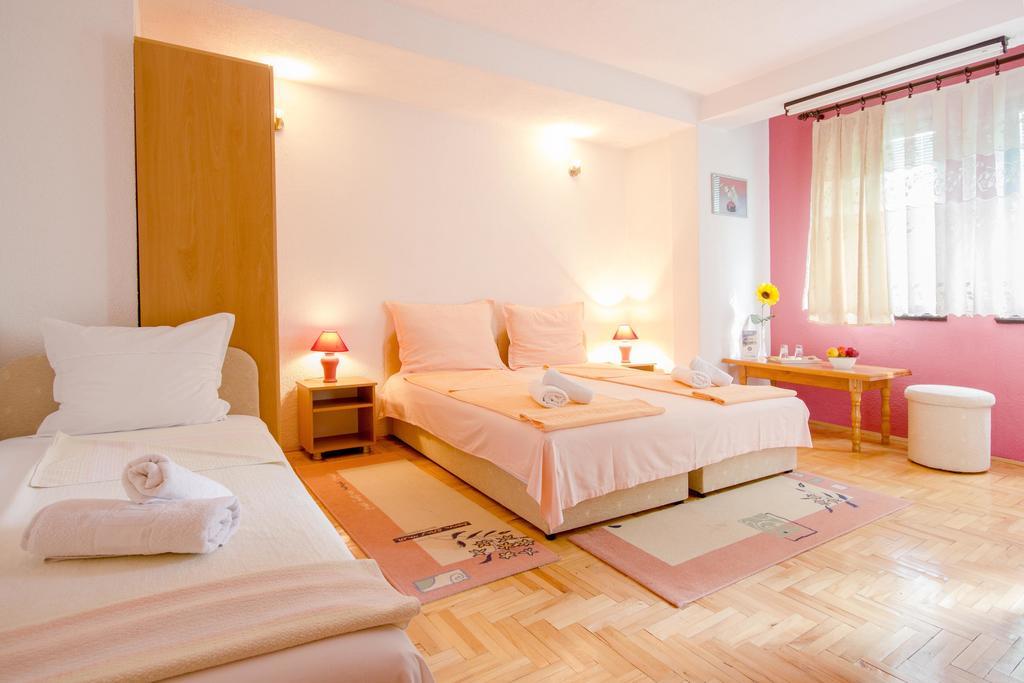 Villa Caposki Ohrid Bagian luar foto
